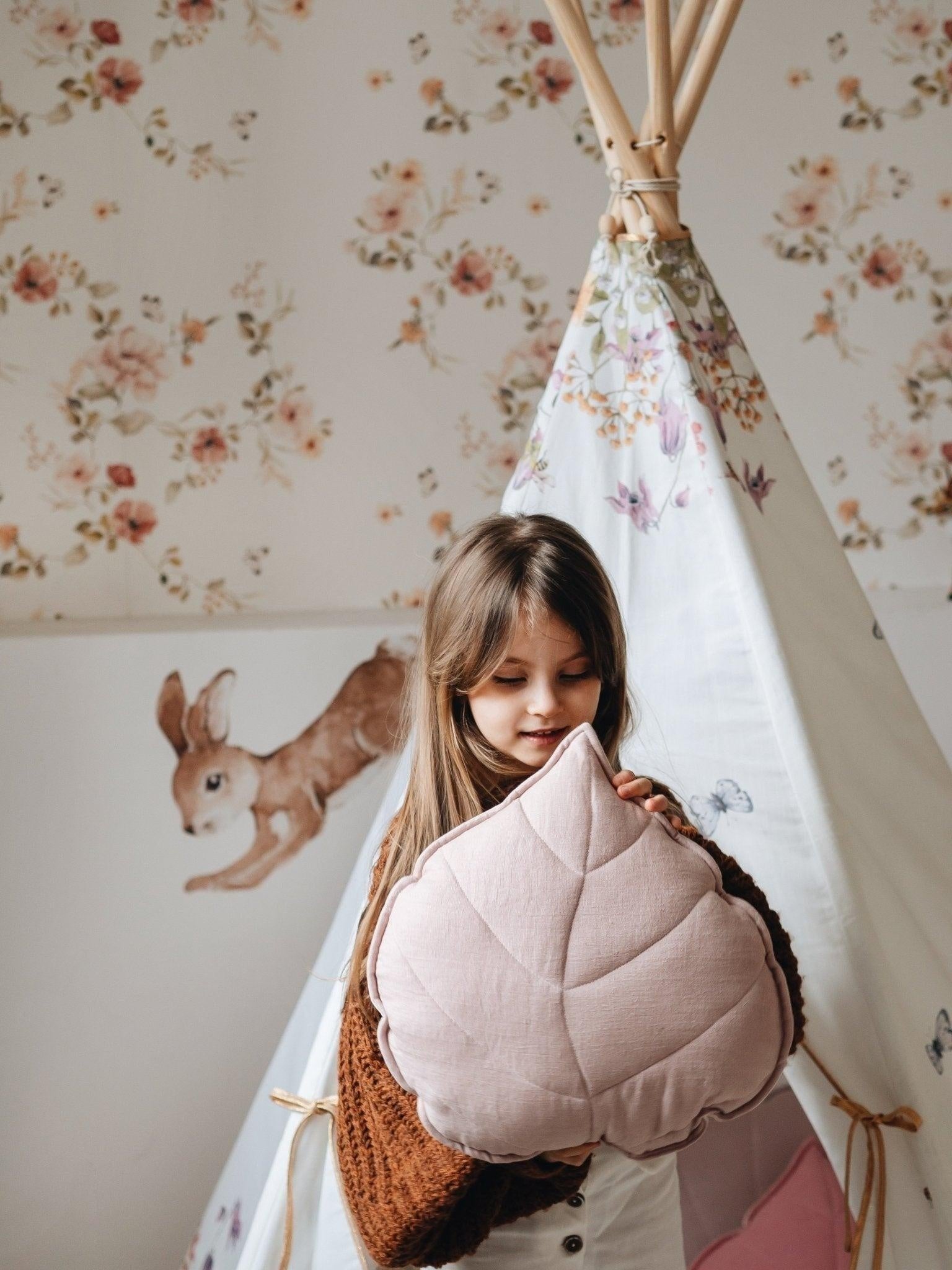 Linen Powder Pink Leaf Pillow