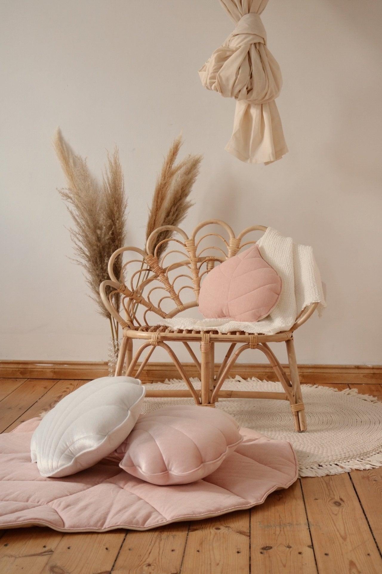 Linen Powder Pink Leaf Pillow