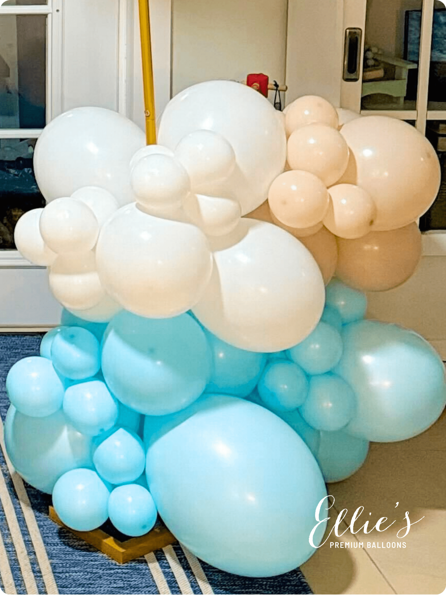 Premium White Latex Balloon Cluster (5", 11” And 17”)