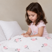 Quilted Blanket - Roses White