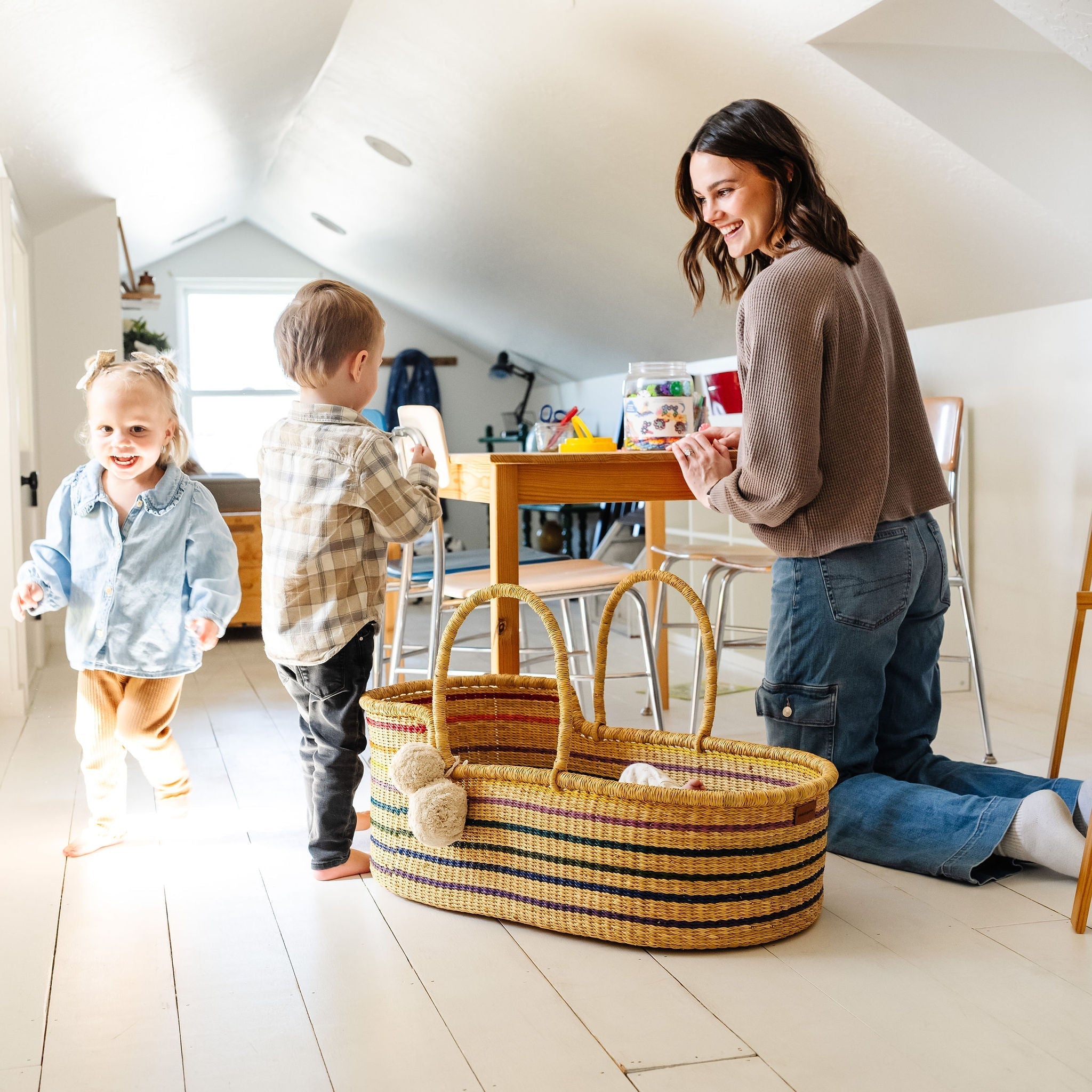 Rainbow<br> African Moses Basket<br>vegan Handle