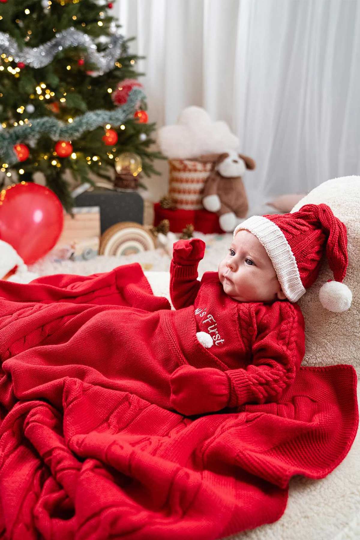 First Christmas Newborn Knitwear Set (5 Pcs)