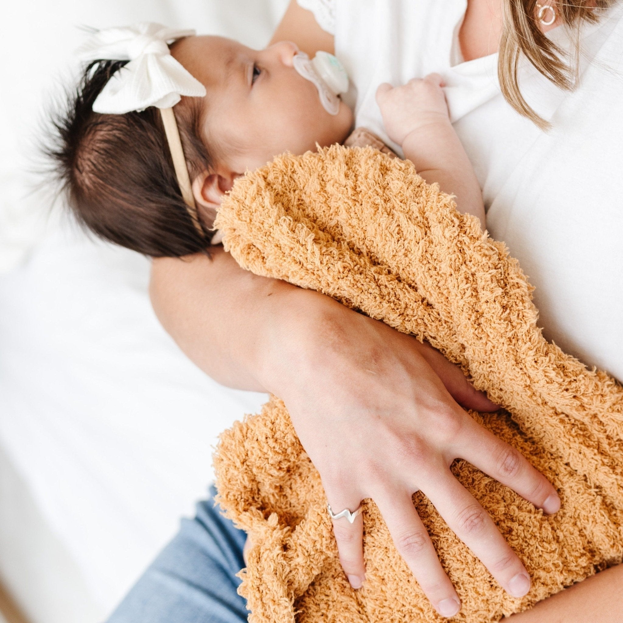 Ribbed Bamboni® Mini Blankets