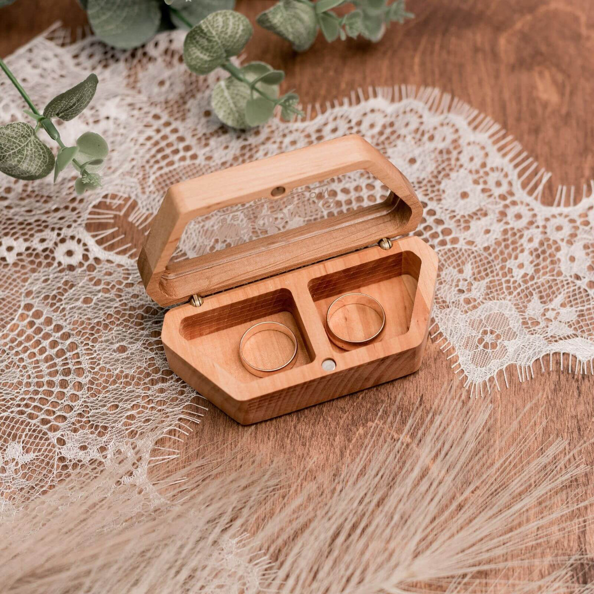 Ring Box With Acrylic