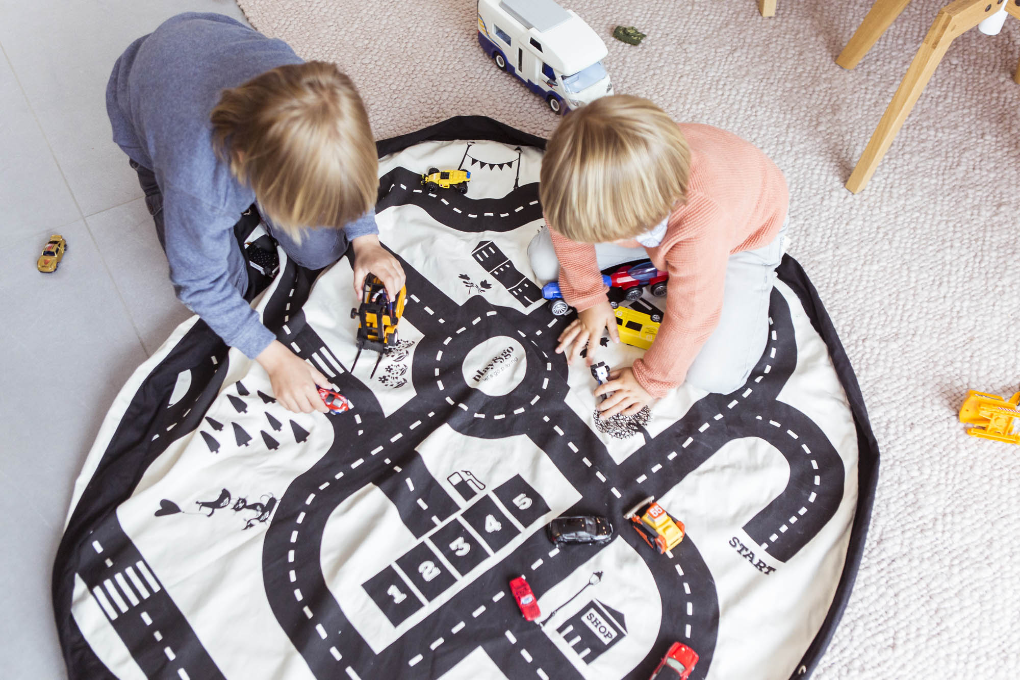 Roadmap/thunderbolt Toy Storage Bag