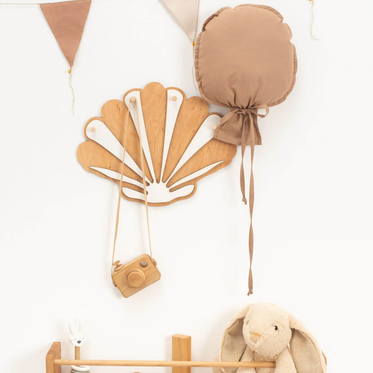 Sea Shell Wall Hanger For Nursery