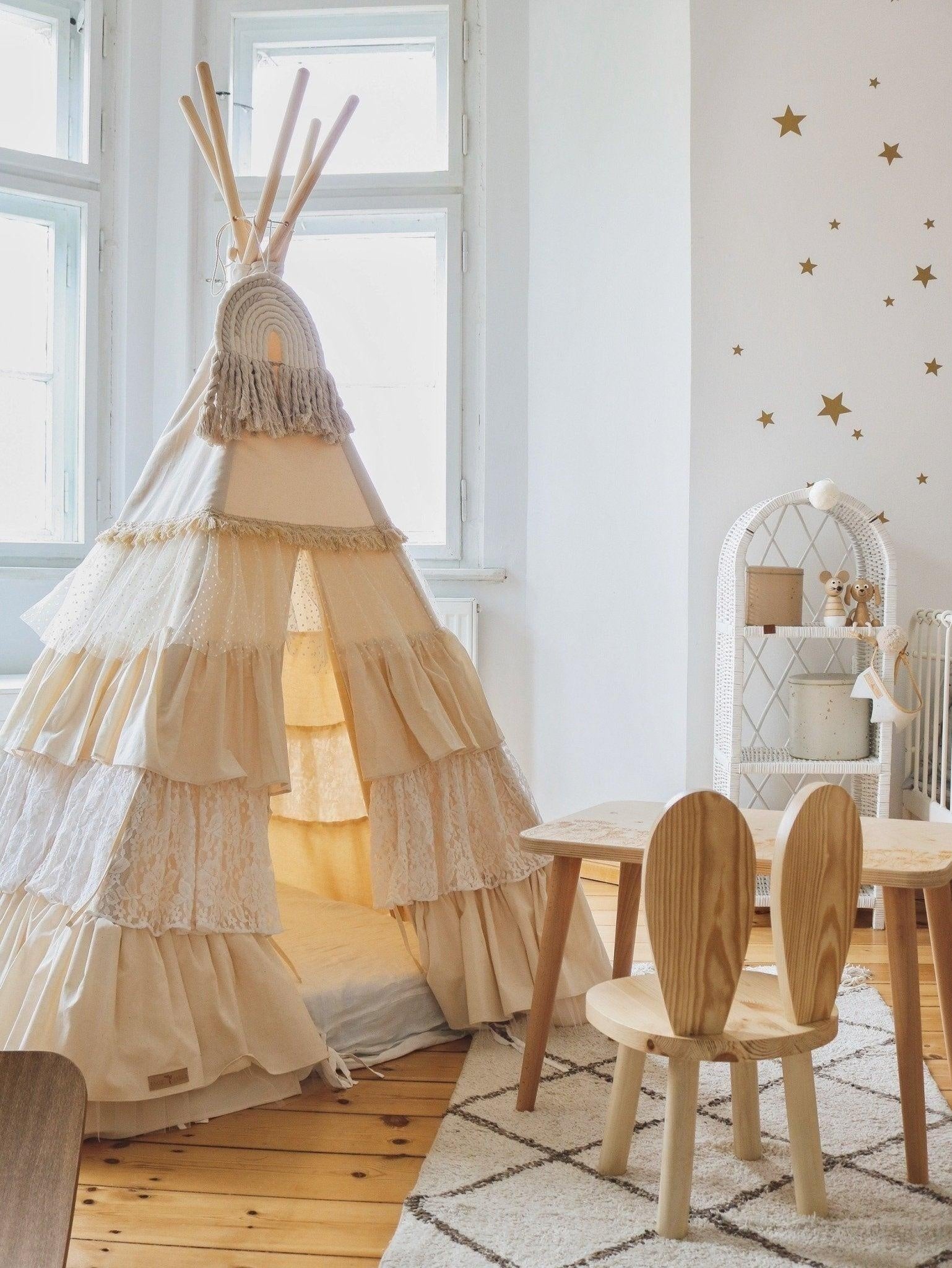 shabby Chic Teepee Tent With Frills And White - Leaf Mat Set