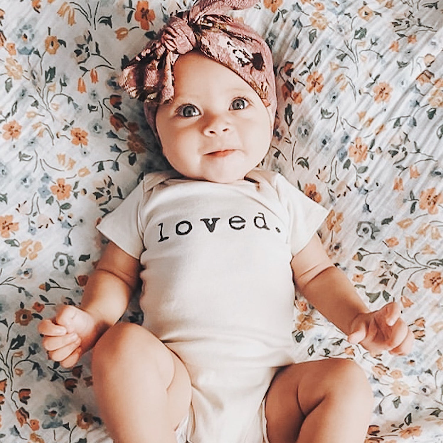 Loved. Organic Cotton Baby Bodysuit Short Sleeve
