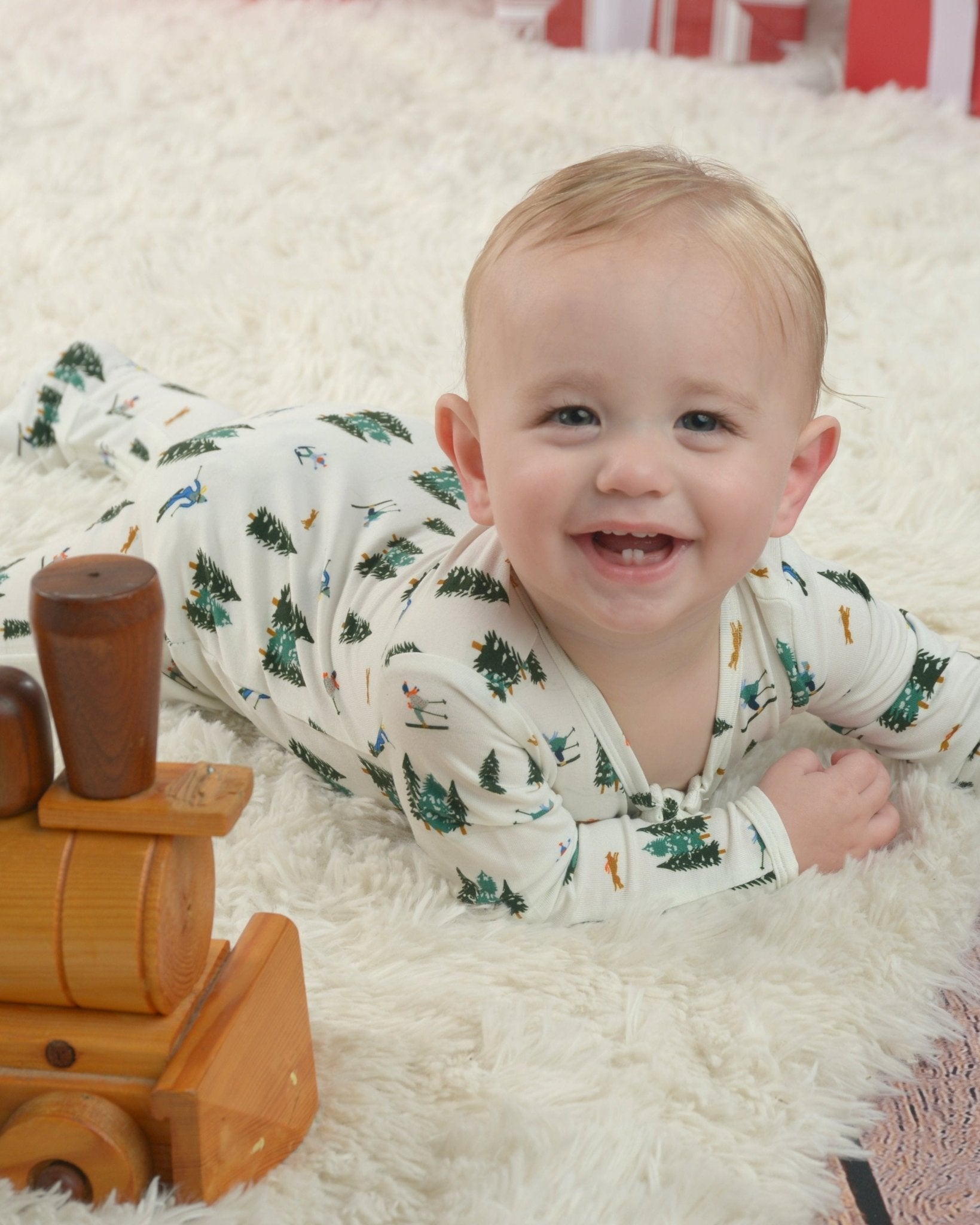 Ski Bamboo Zipper Footie