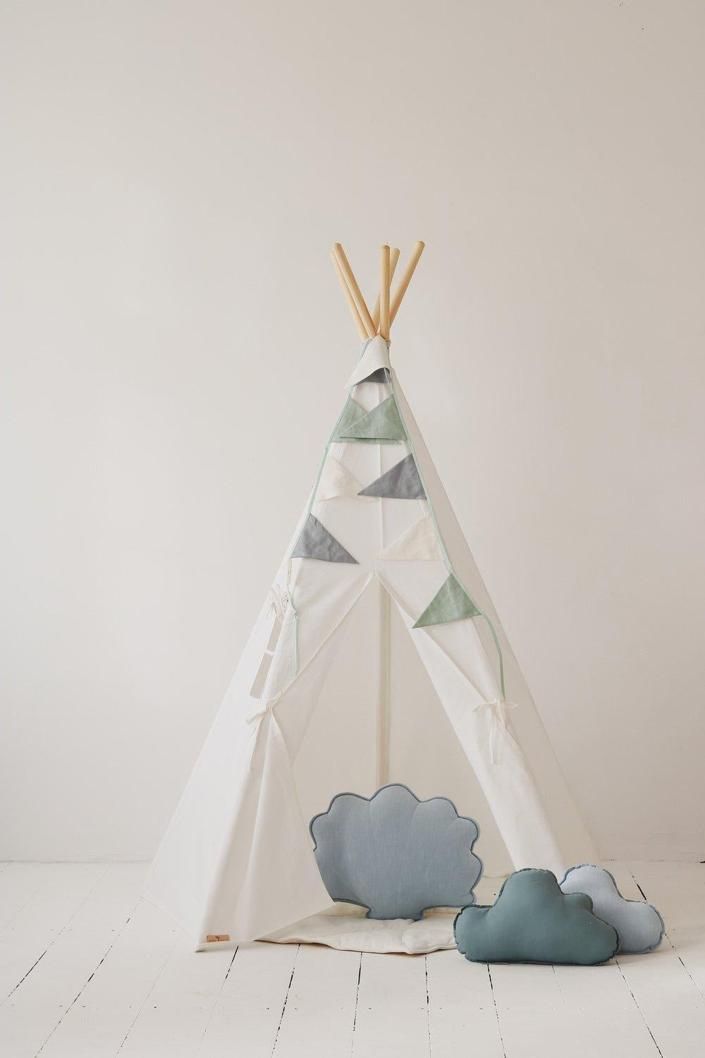 snow White Teepee Tent