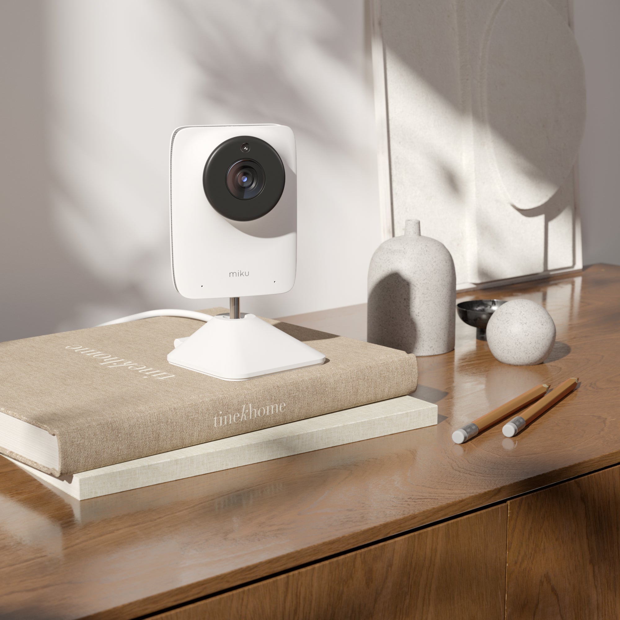 Miku Pro Smart Baby Monitor With Wall Mount And Floor Stand