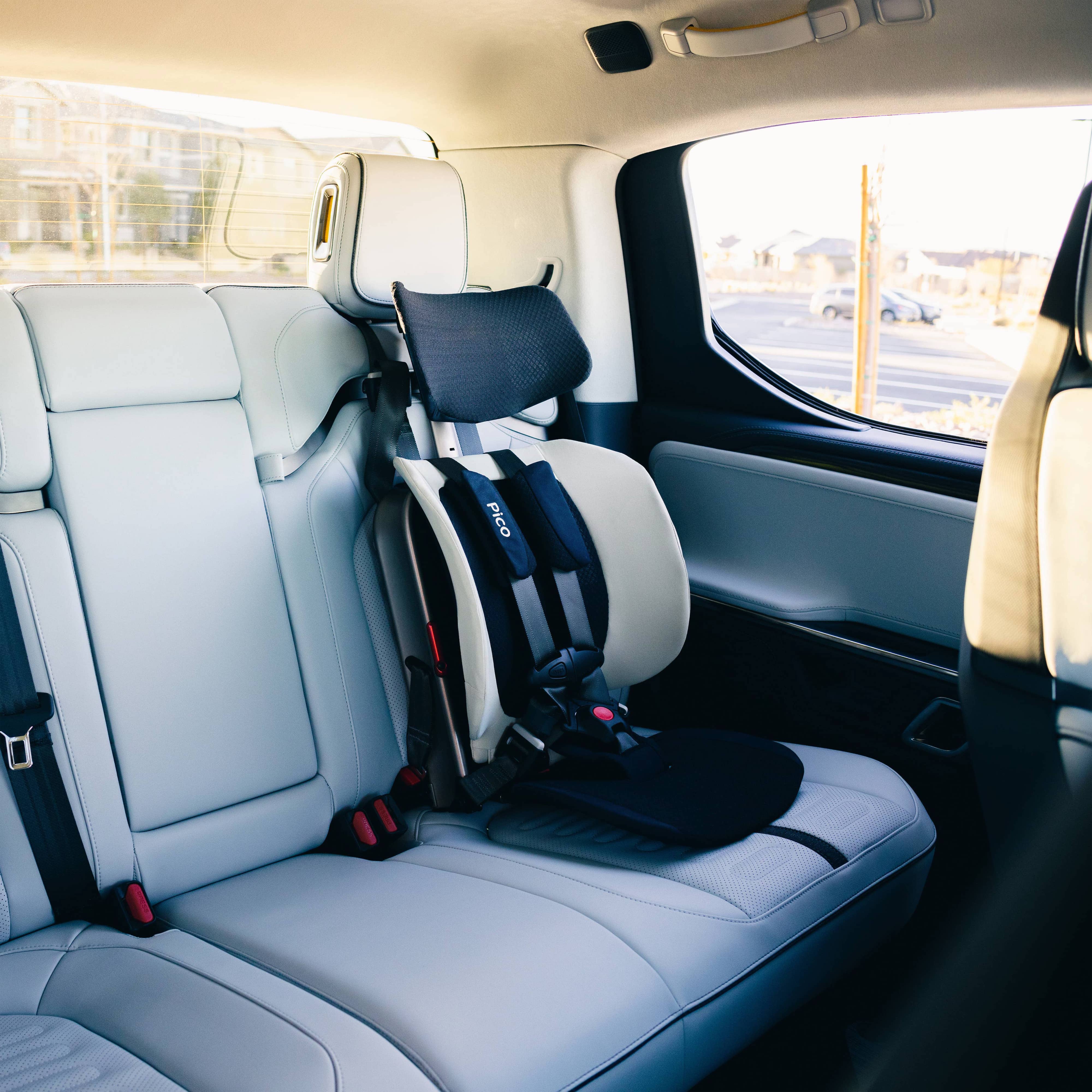 Pico™ Portable Car Seat