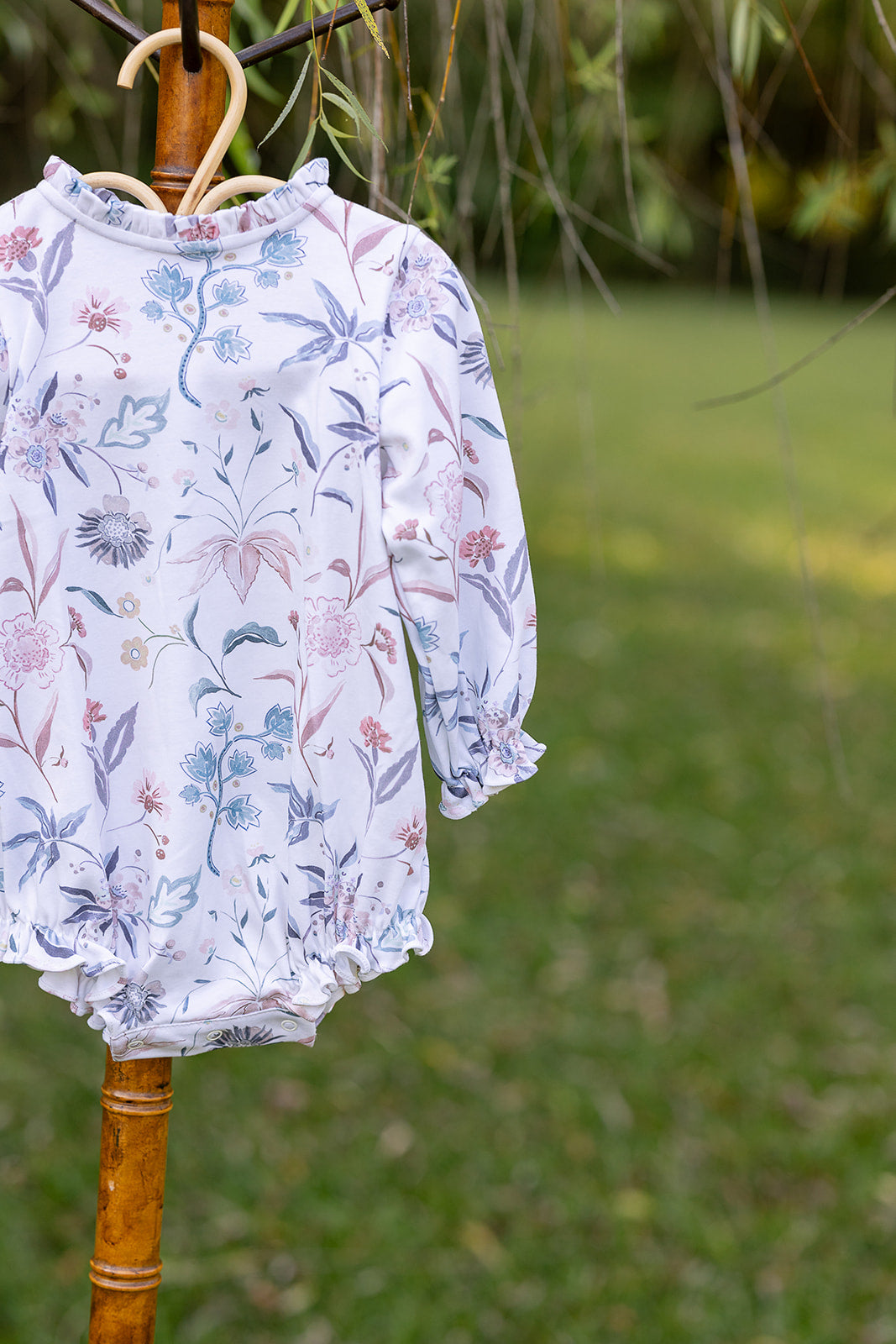 Yorkshire Bubble In Field Botanical White