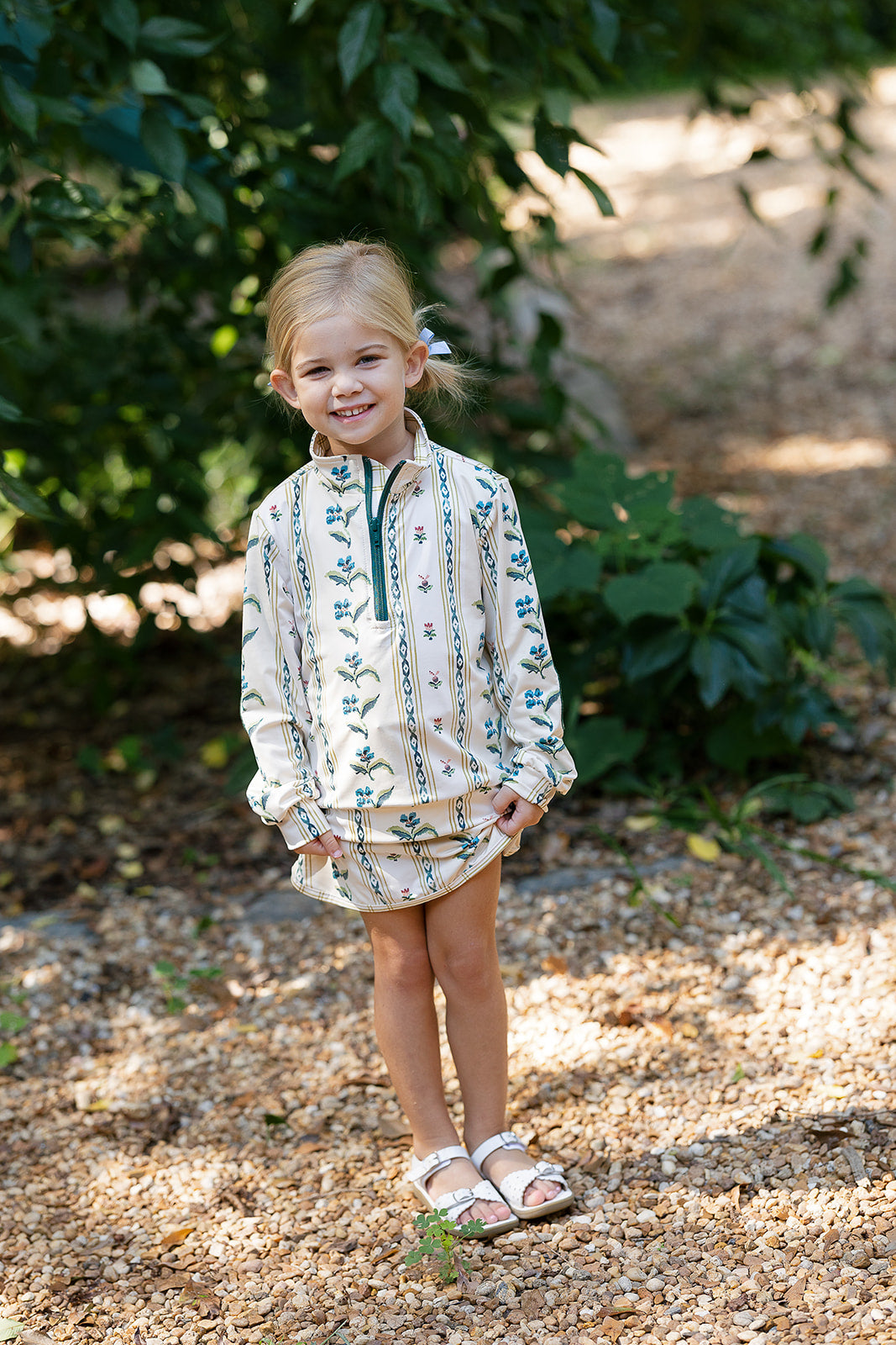 Kitt Set In French Stripe/window Pane