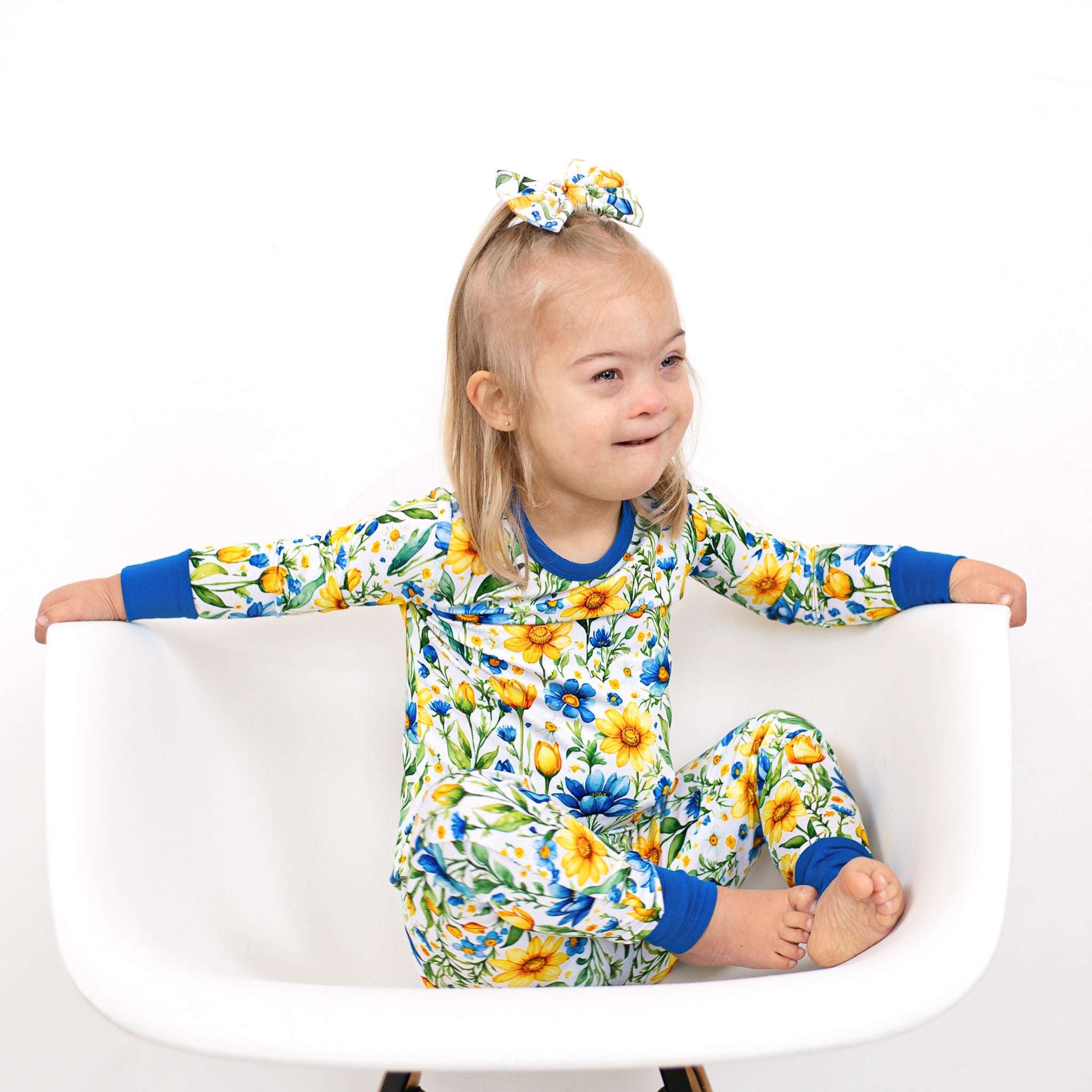 Sunshine Meadows | Bamboo Two-piece Pajamas