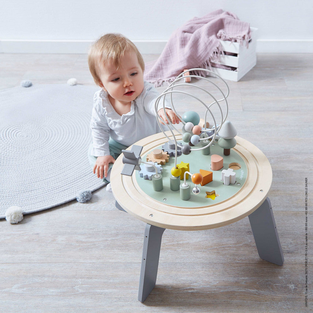 Sweet Cocoon - Activity Table