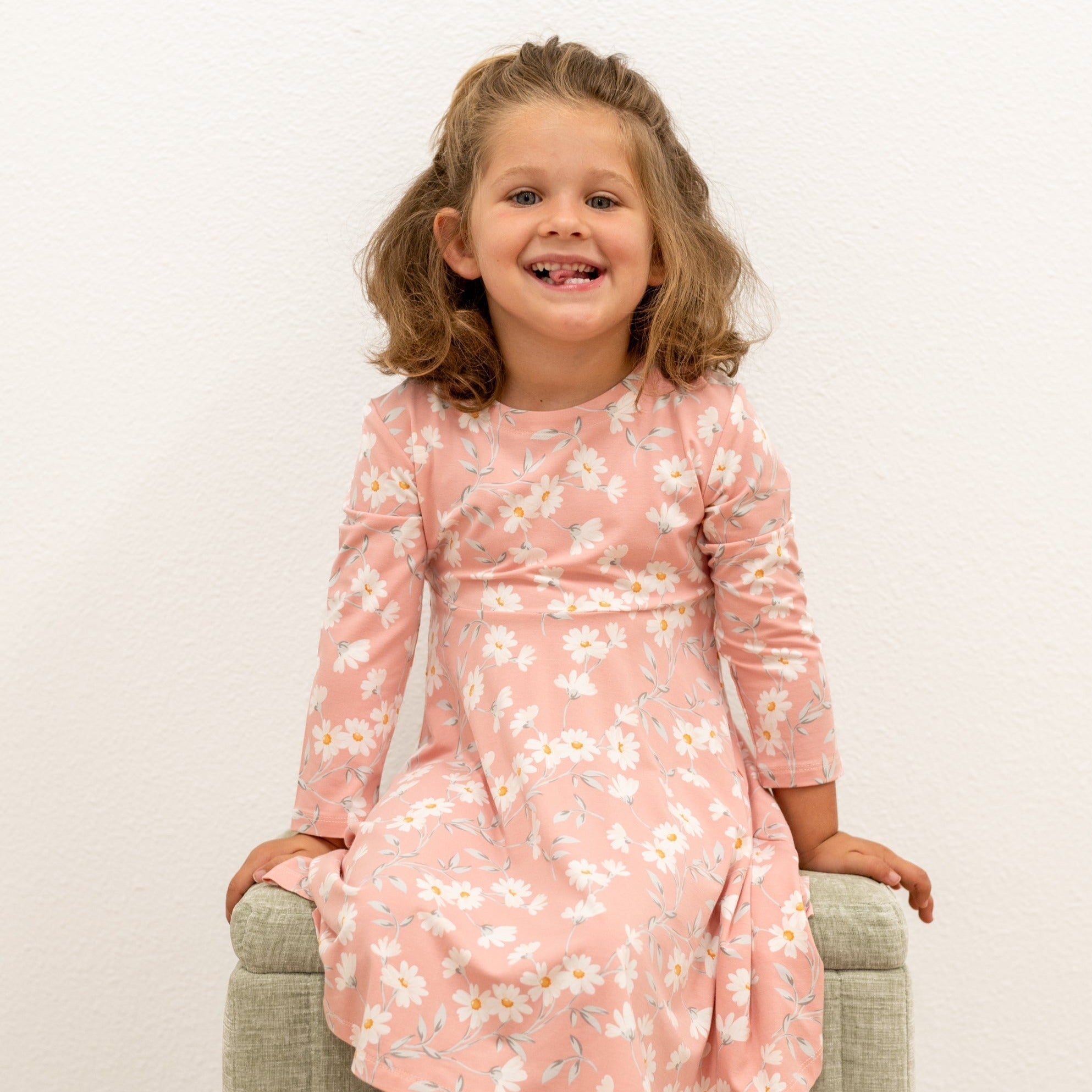 Swirly Girl Dress - Daisy