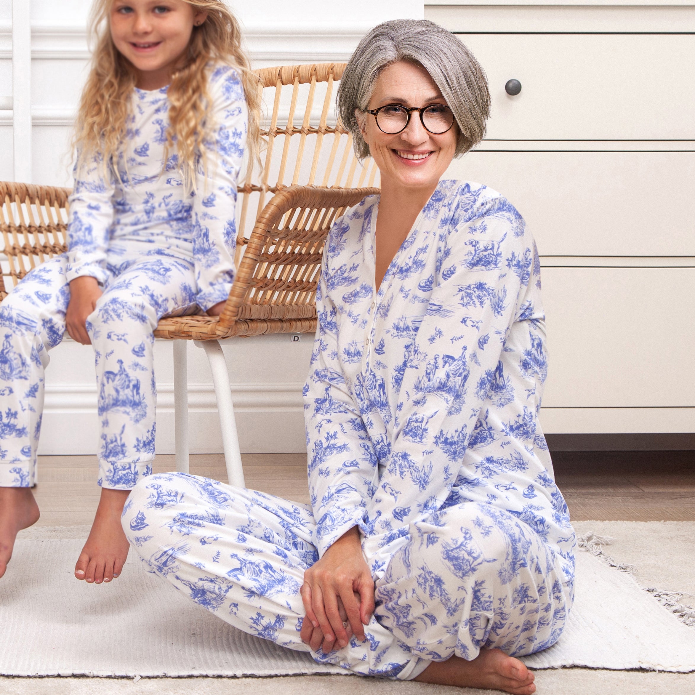 Toile De Jouy Bamboo Women's Pajama Set