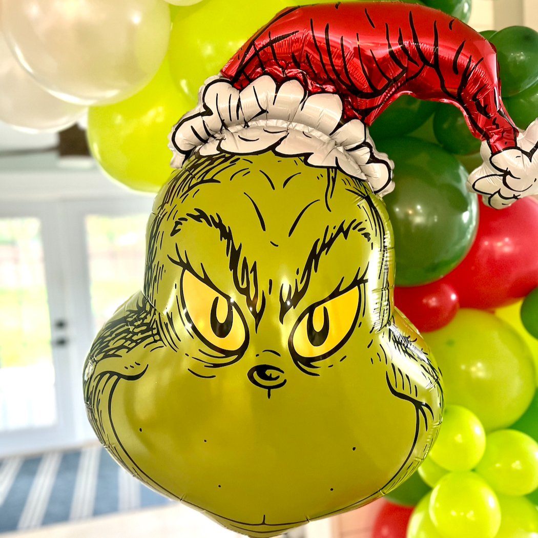 Grinch Christmas Balloon Garland Kit – Red & Green
