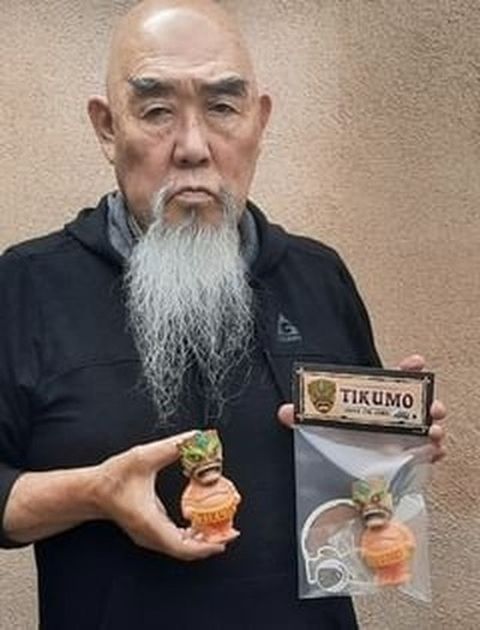 Tikumo 7th Colorway Magitarius Edition Super Tiki Sumo 4.5 Inch Sofubi Vinyl Figure