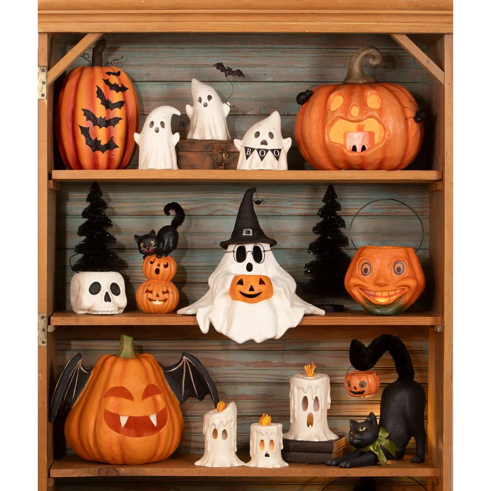 Frightened Fergus Shelf Sitter By Bethany Lowe Designs