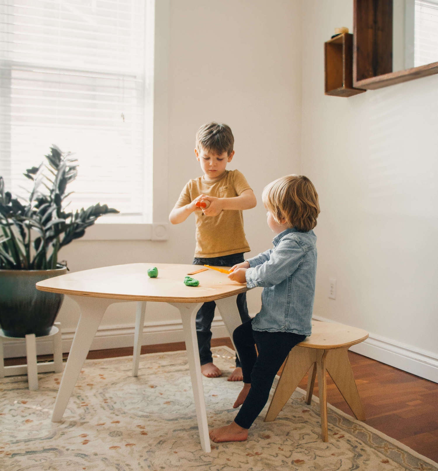 Modern Kids Play Table