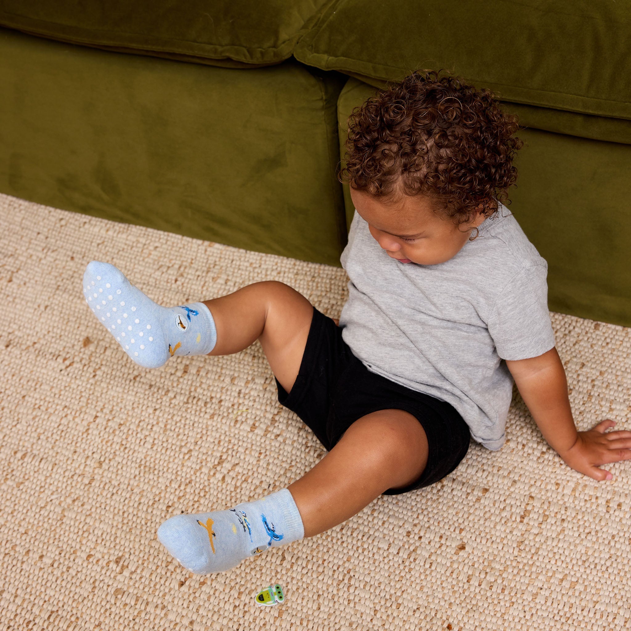 Kids Socks That Protect Songbirds