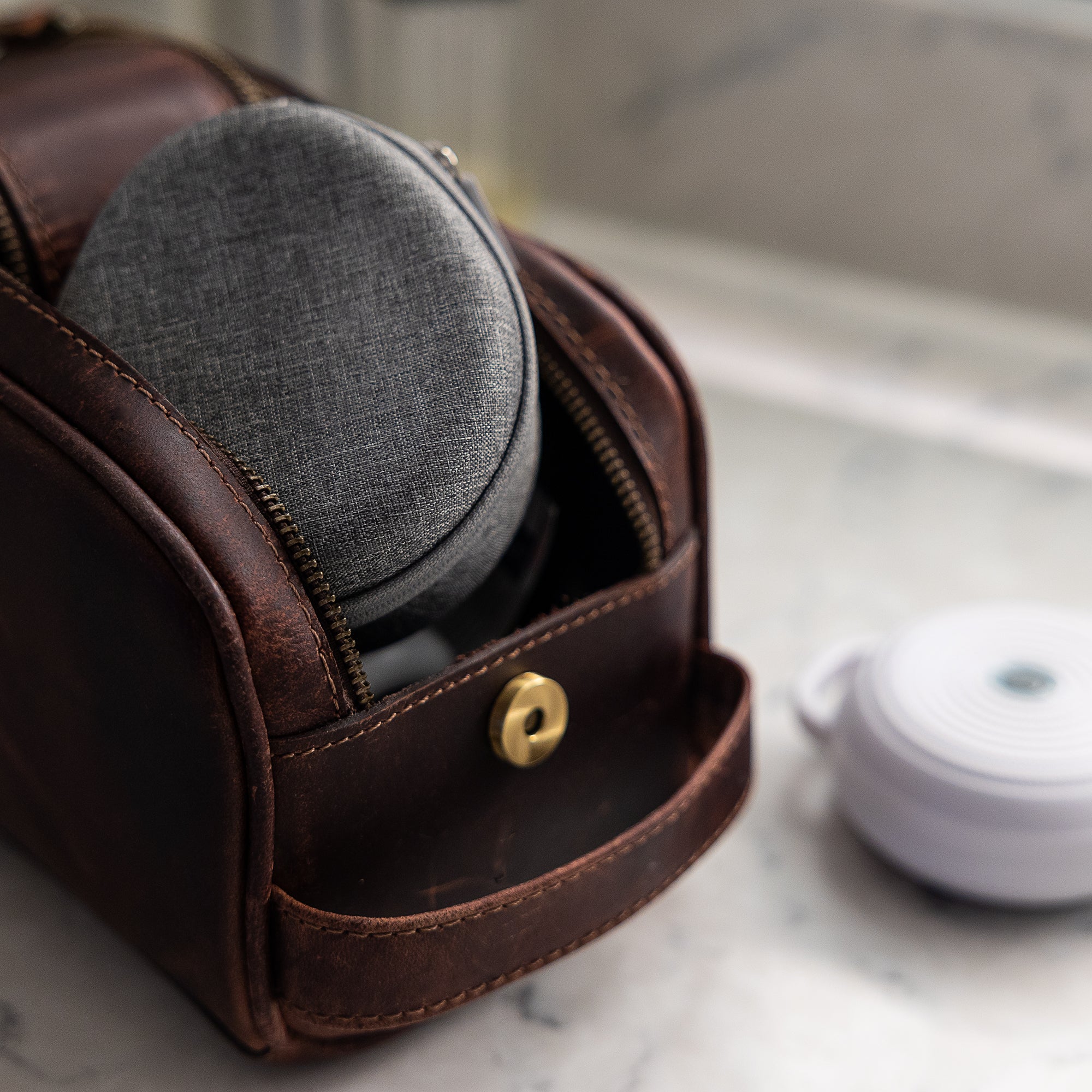 Rohm® White Noise Machine + Travel Case Bundle