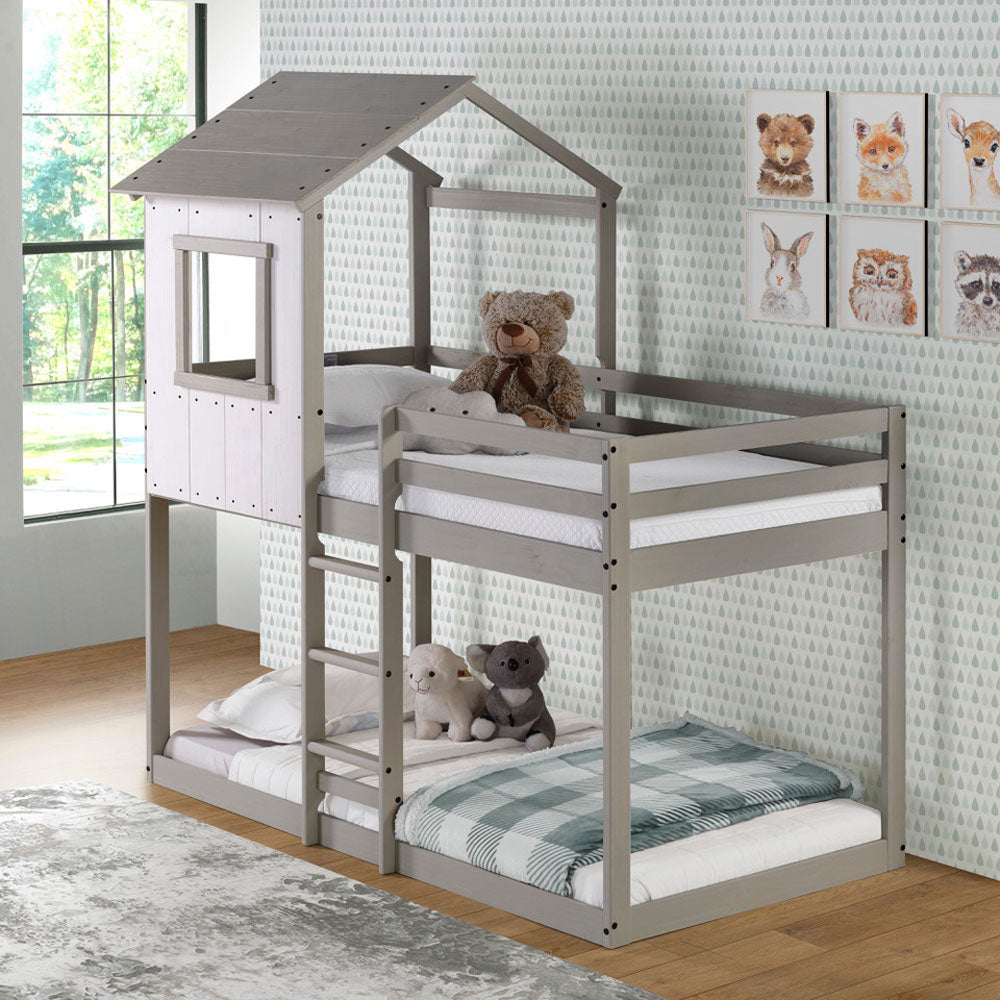 Tree House Bunk Bed – Rustic White Wall with Light Grey Roof and Frame