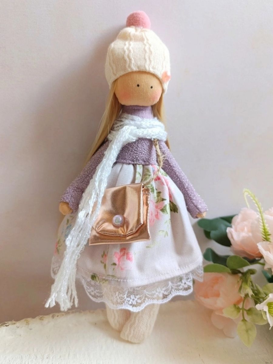 Ukrainian Dancing Princess Doll - Standing