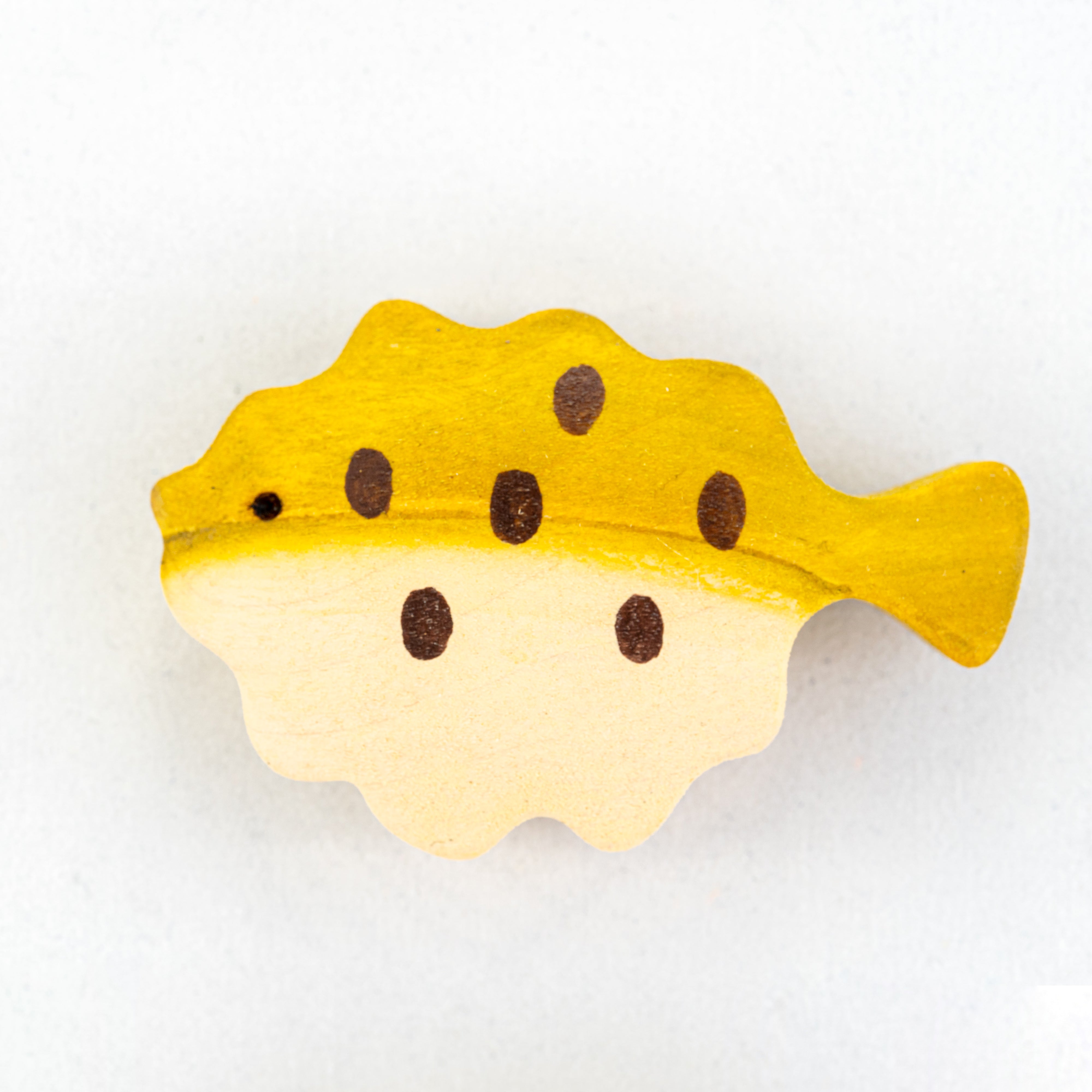 Wooden Fish Figurines Toys- 11 Pieces