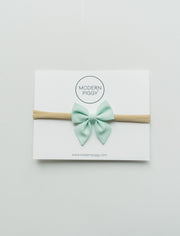 Spring Breeze | Mini Piggy Bow