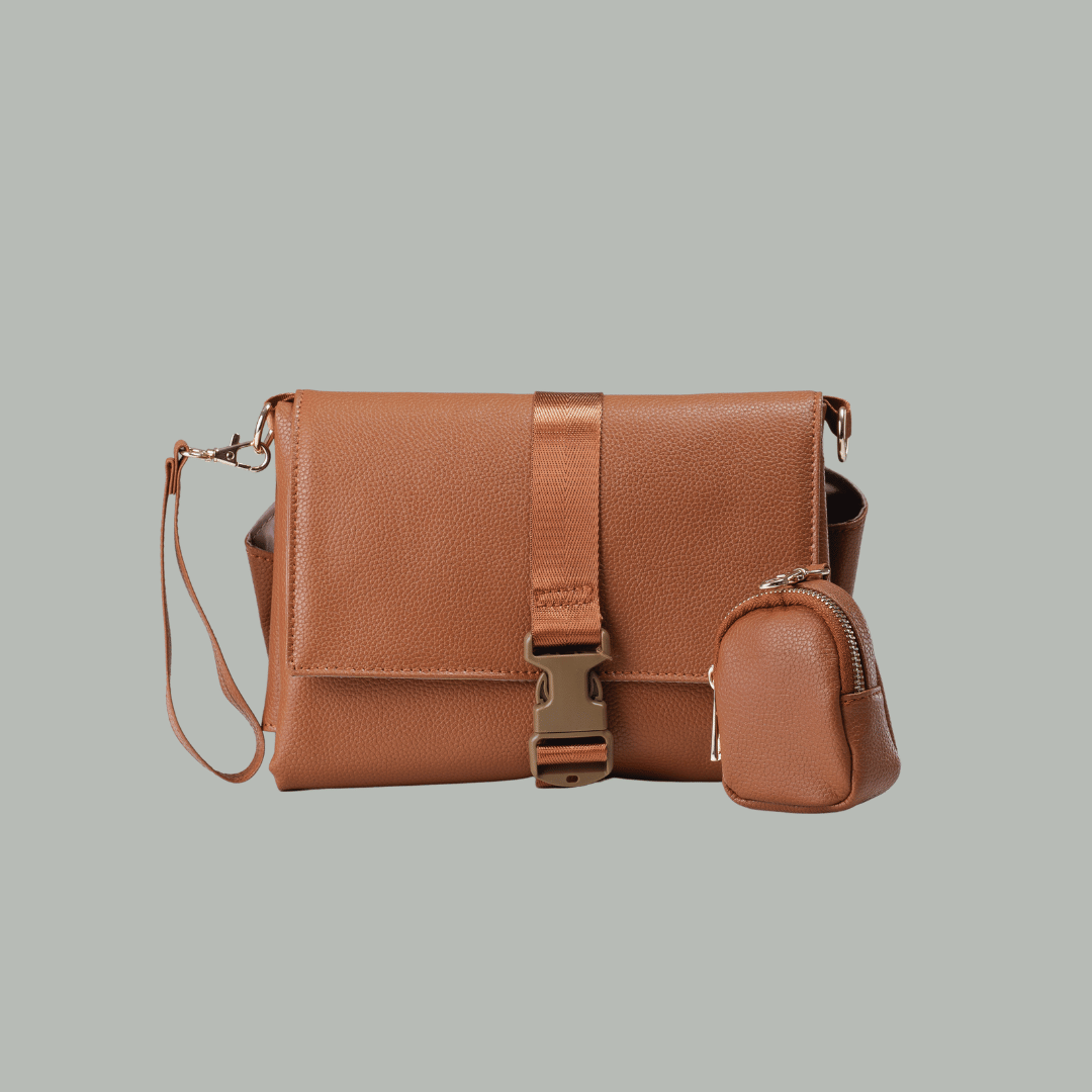 Everyday Travel Changing Pad (caramel)