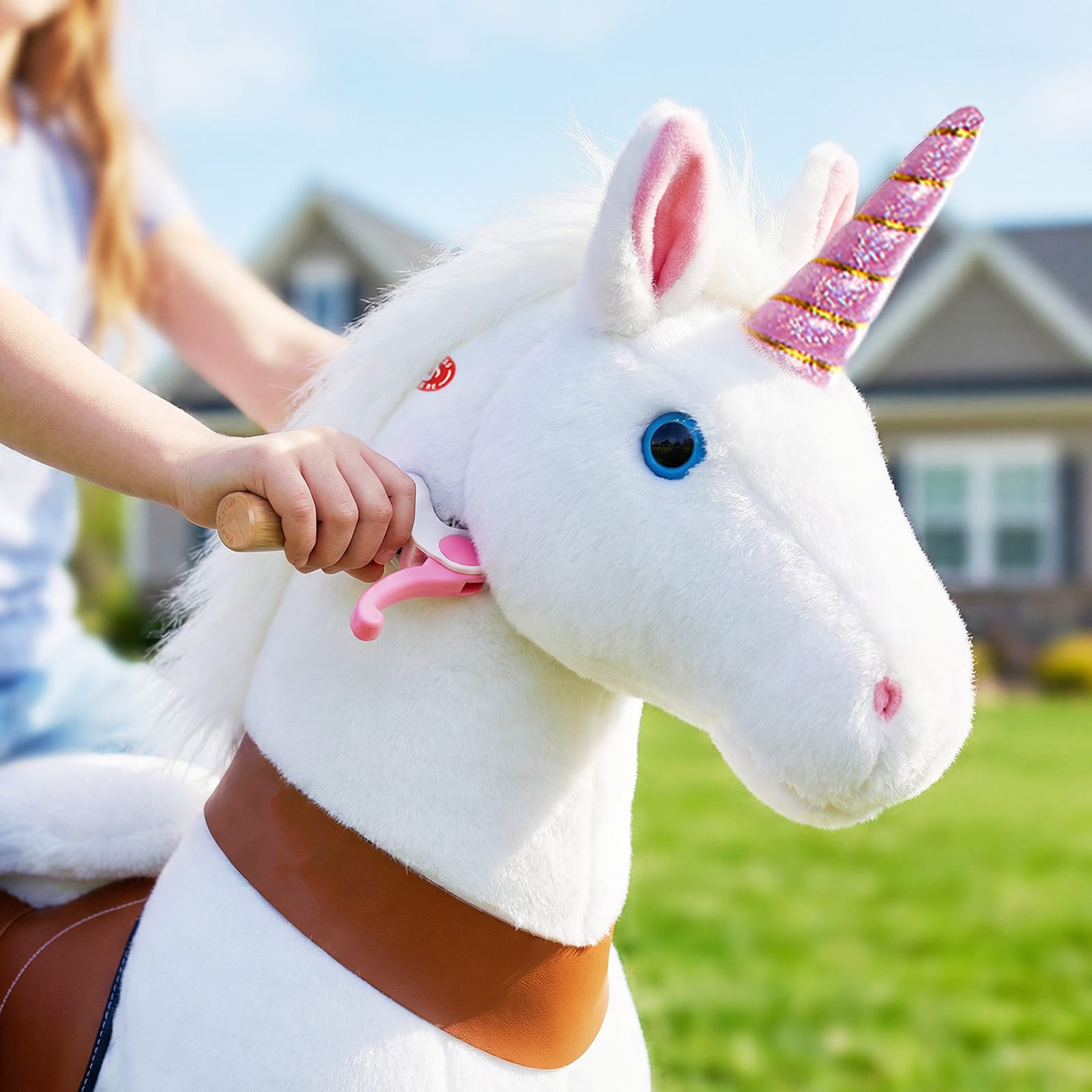 Model U Unicorn Ride-on Toy Age 3-5 White