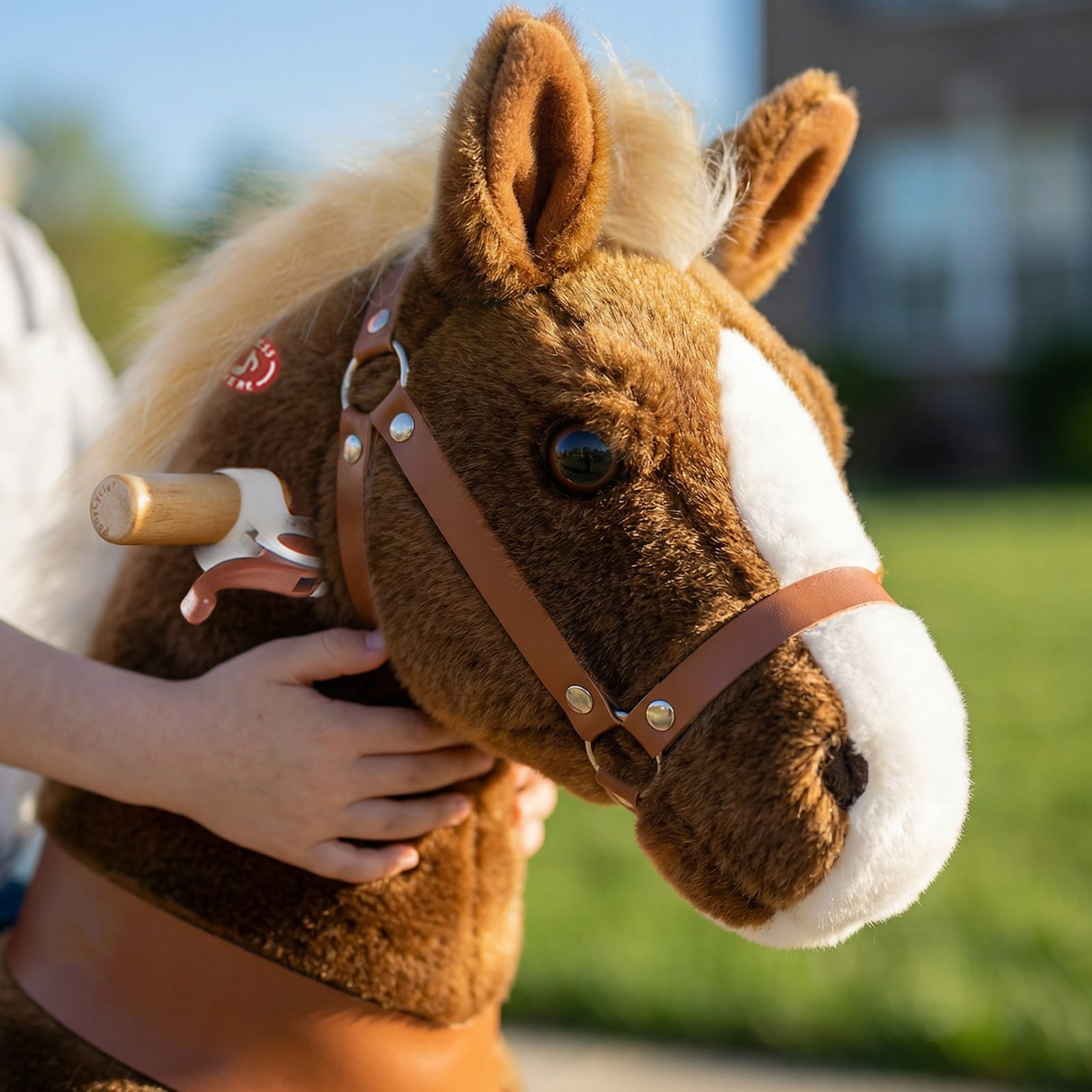 Model U Ride-on Pony Age 3-5 Brown