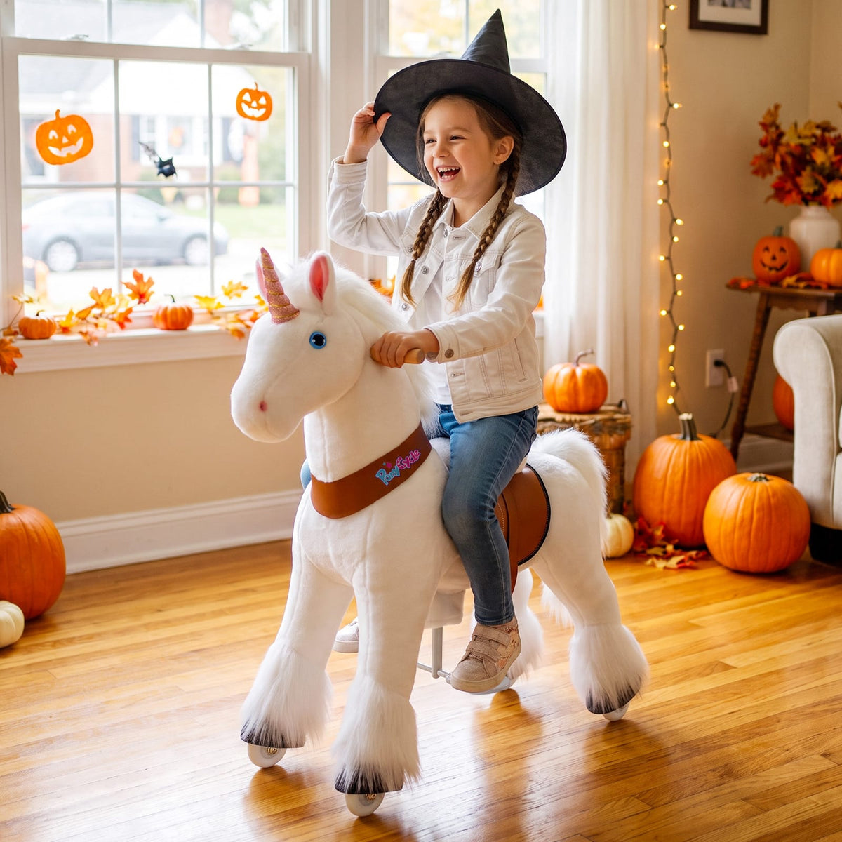 Model U Unicorn Riding Toy Age 4-8 White