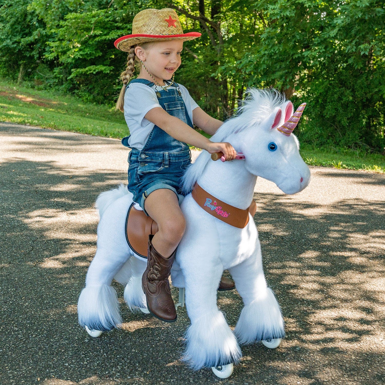 Model U Unicorn Riding Toy Age 4-8 White