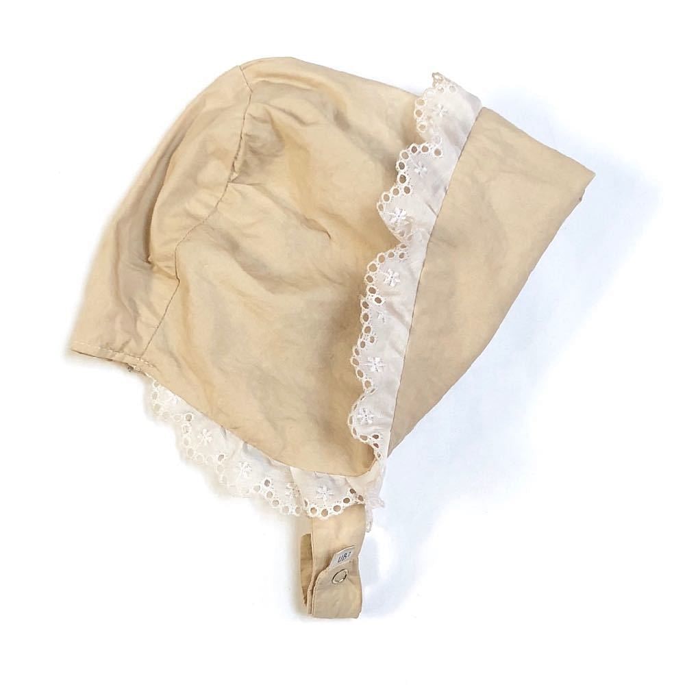 Bonnet In Vintaged Eyelet