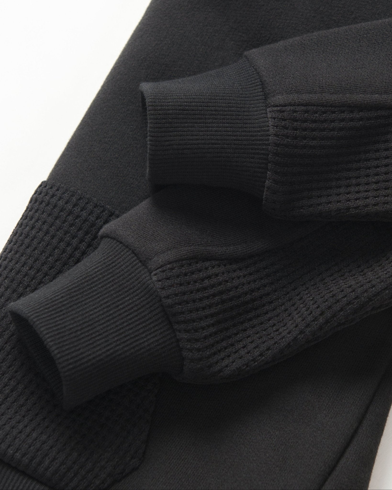 Waffle Hybrid Crewneck - Black