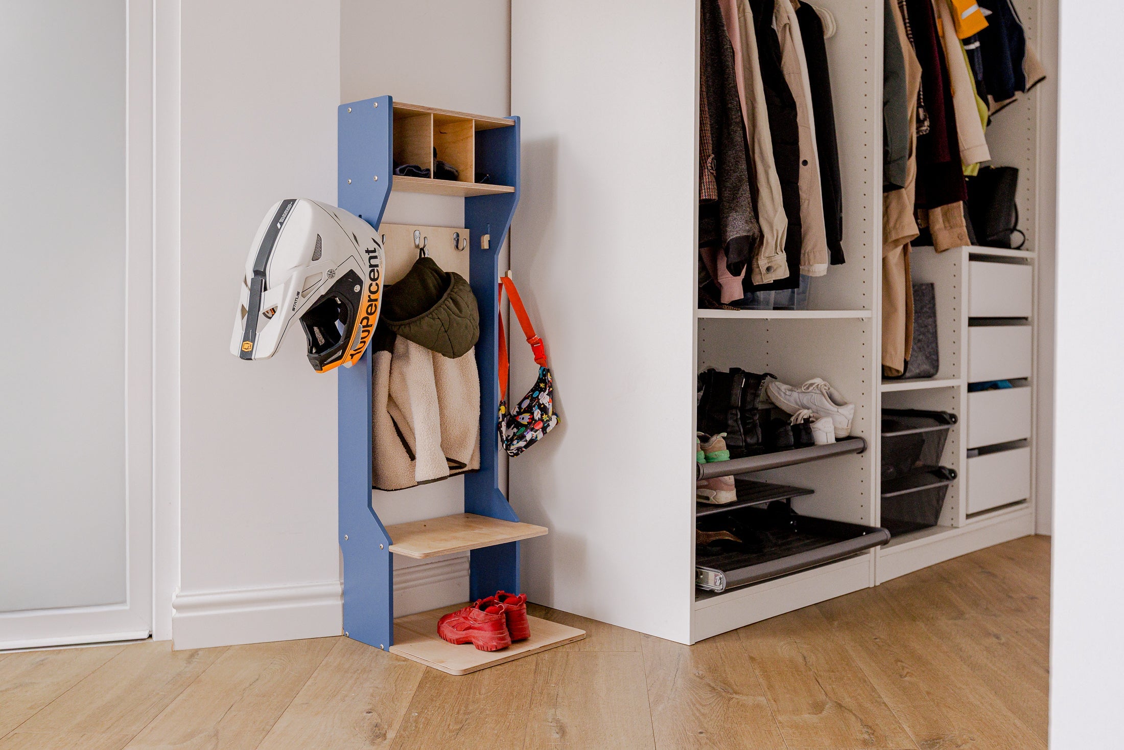 Children's Outwear Organizer – Sturdy Wood Frame Wardrobe