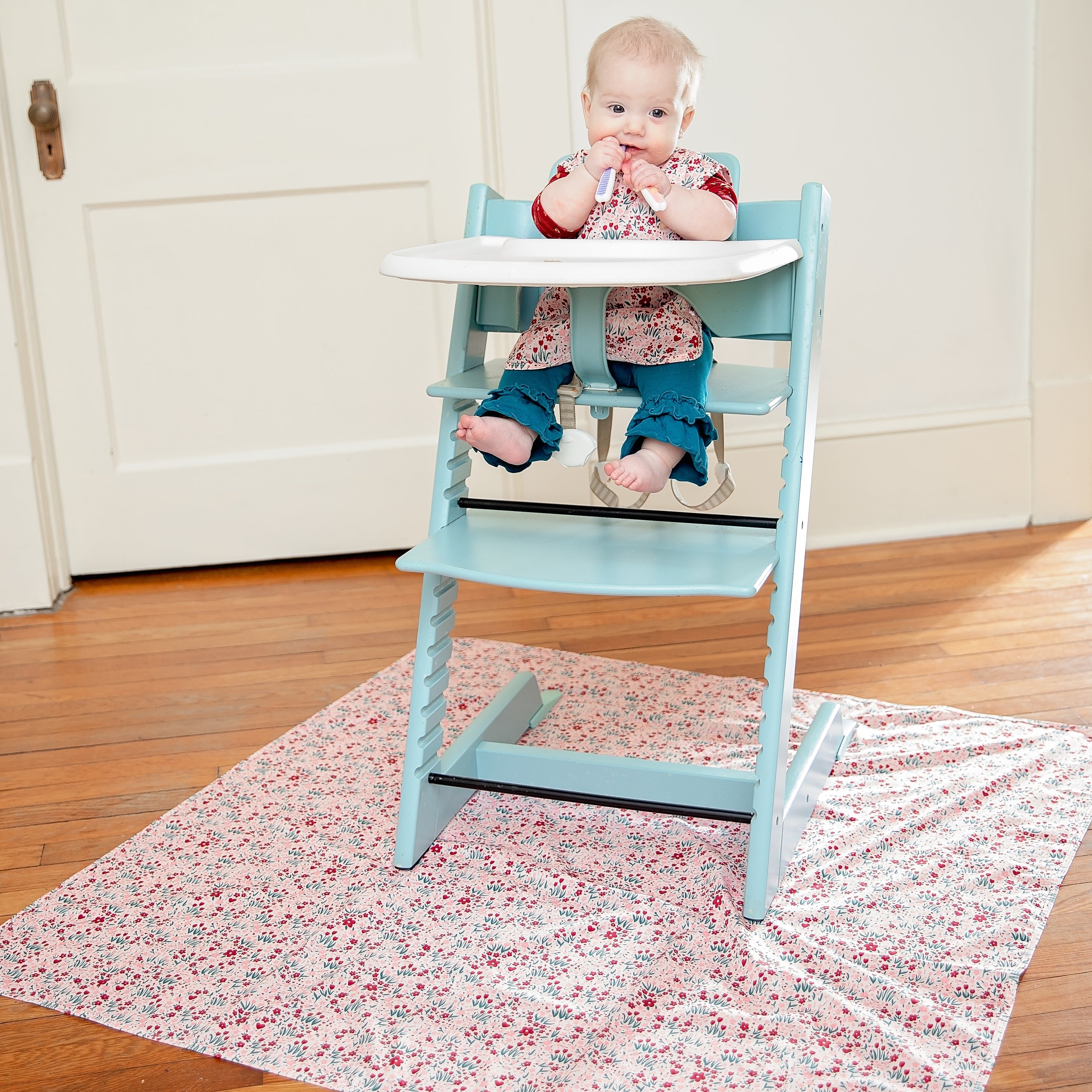 Blushing Blooms Splash Mat - A Waterproof Catch-all For Highchair Spills And More!