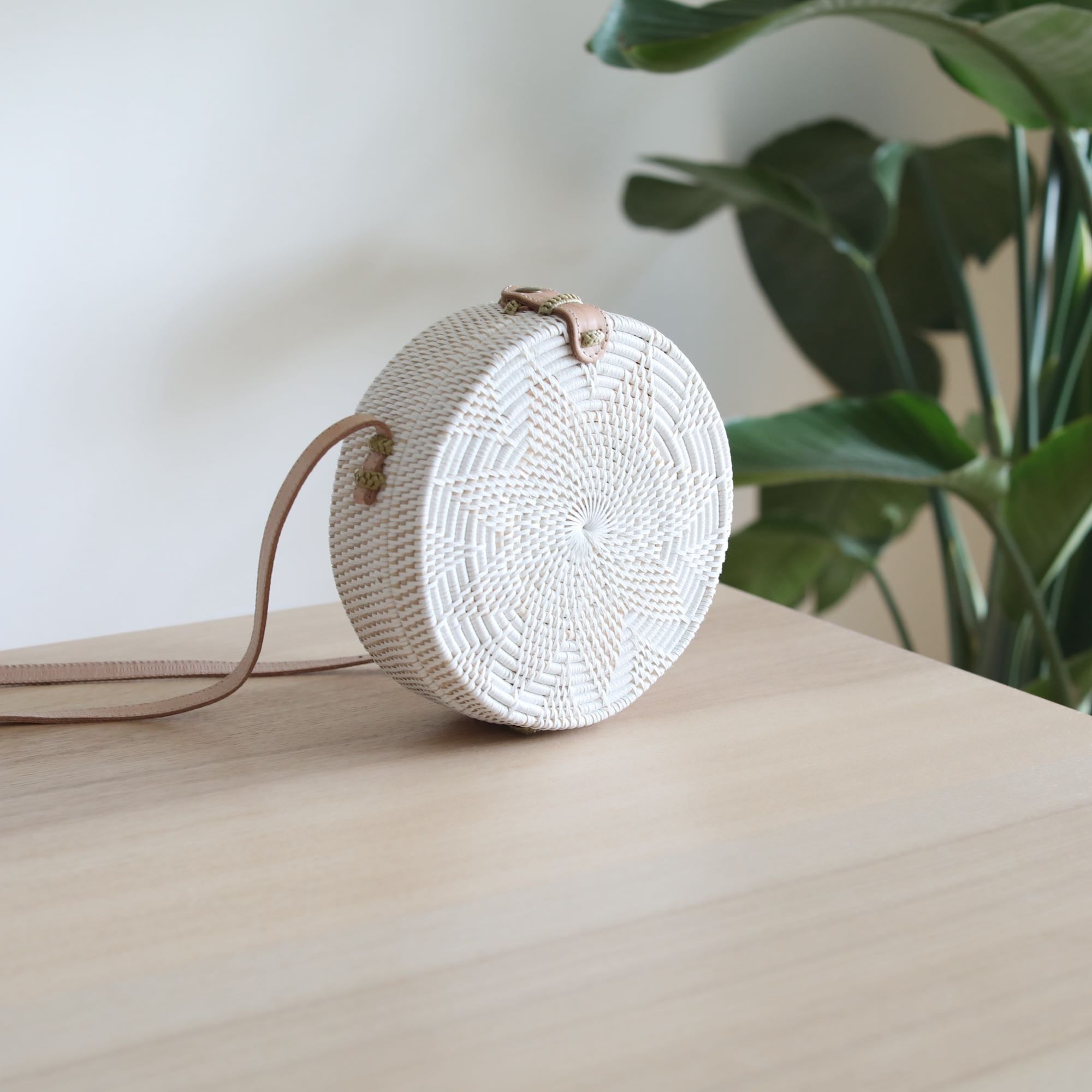 White Bali Rattan Crossbody Bag - Stella