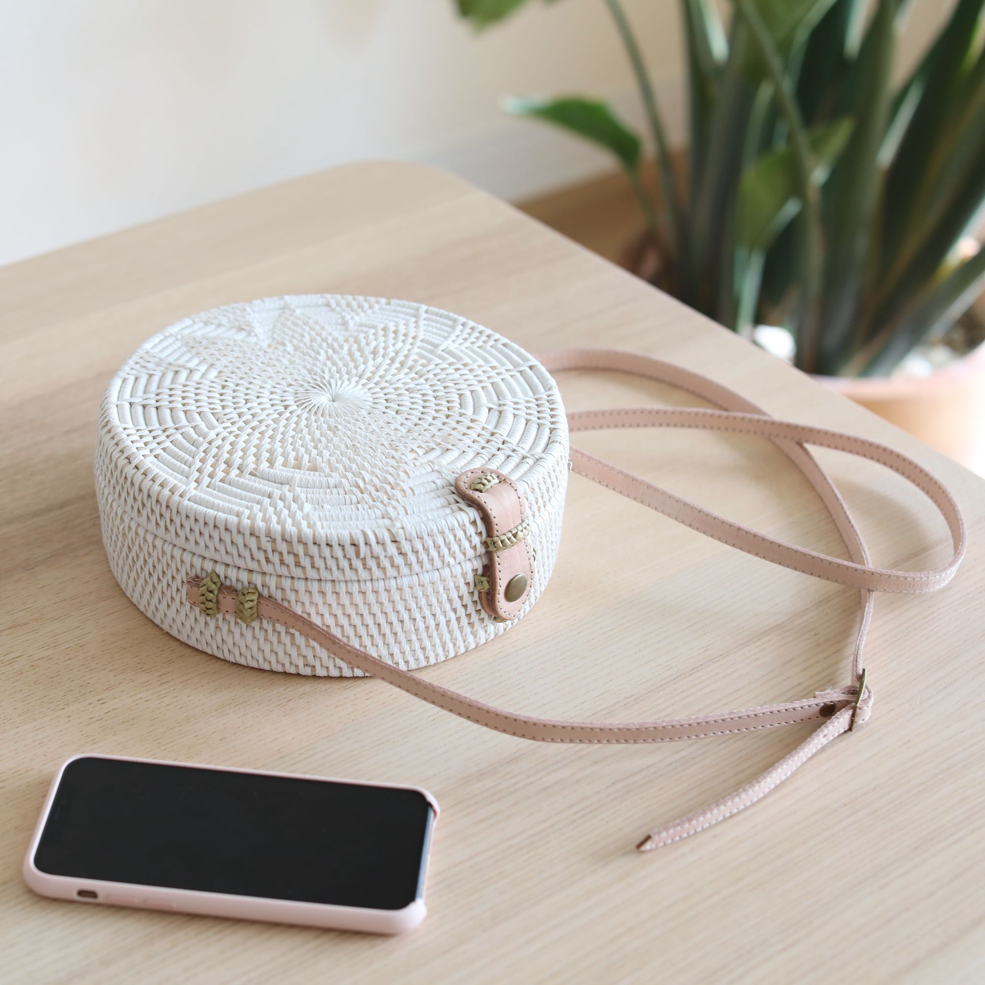 White Bali Rattan Crossbody Bag - Stella