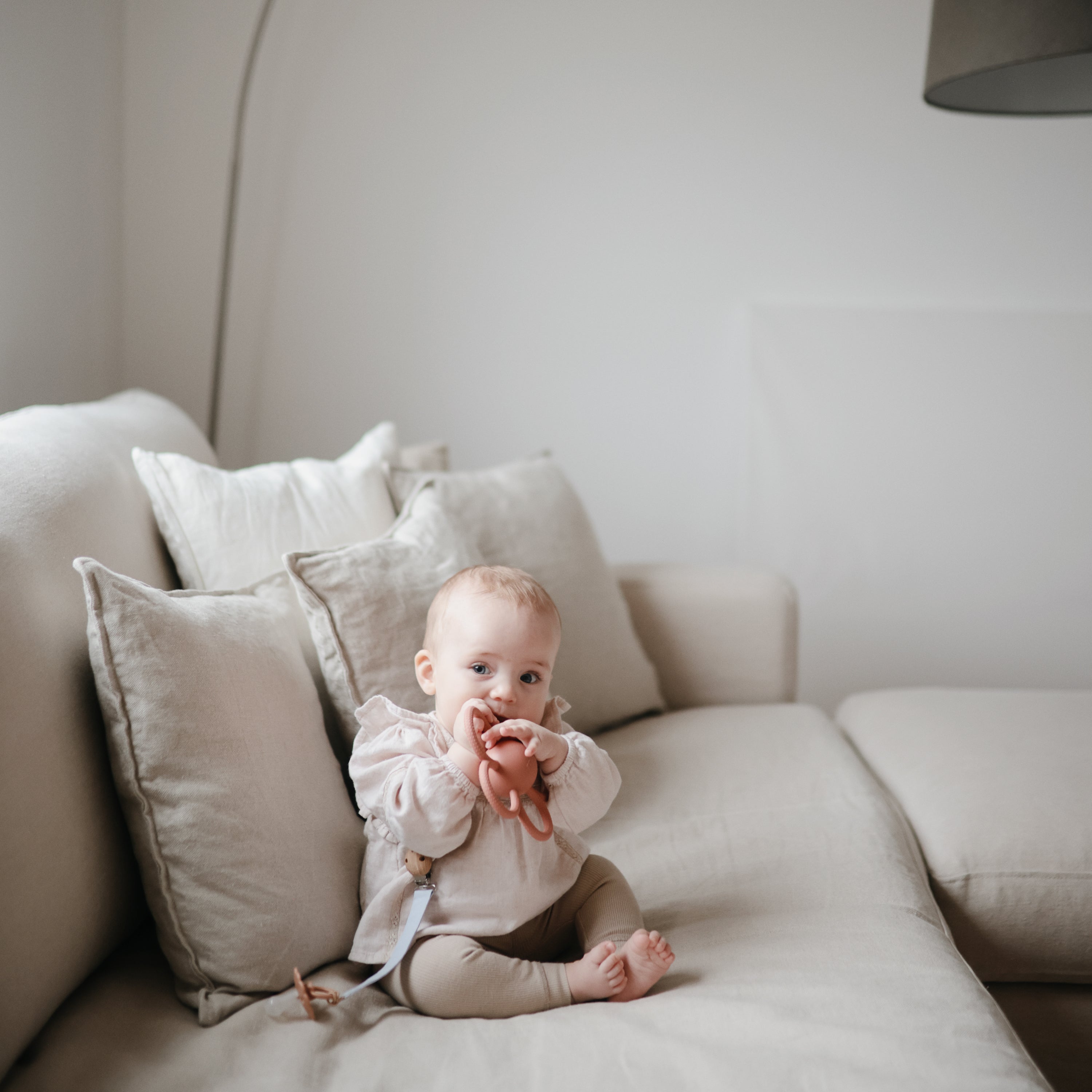 Linen Pacifier Clip 2-pack