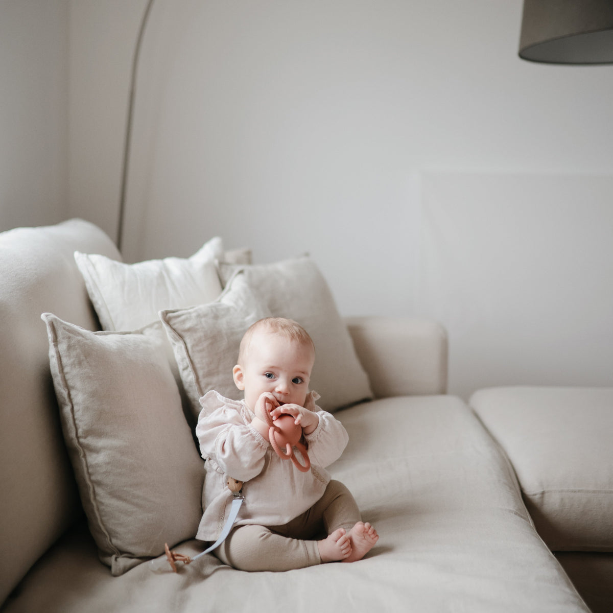 Linen Pacifier Clip 2-pack