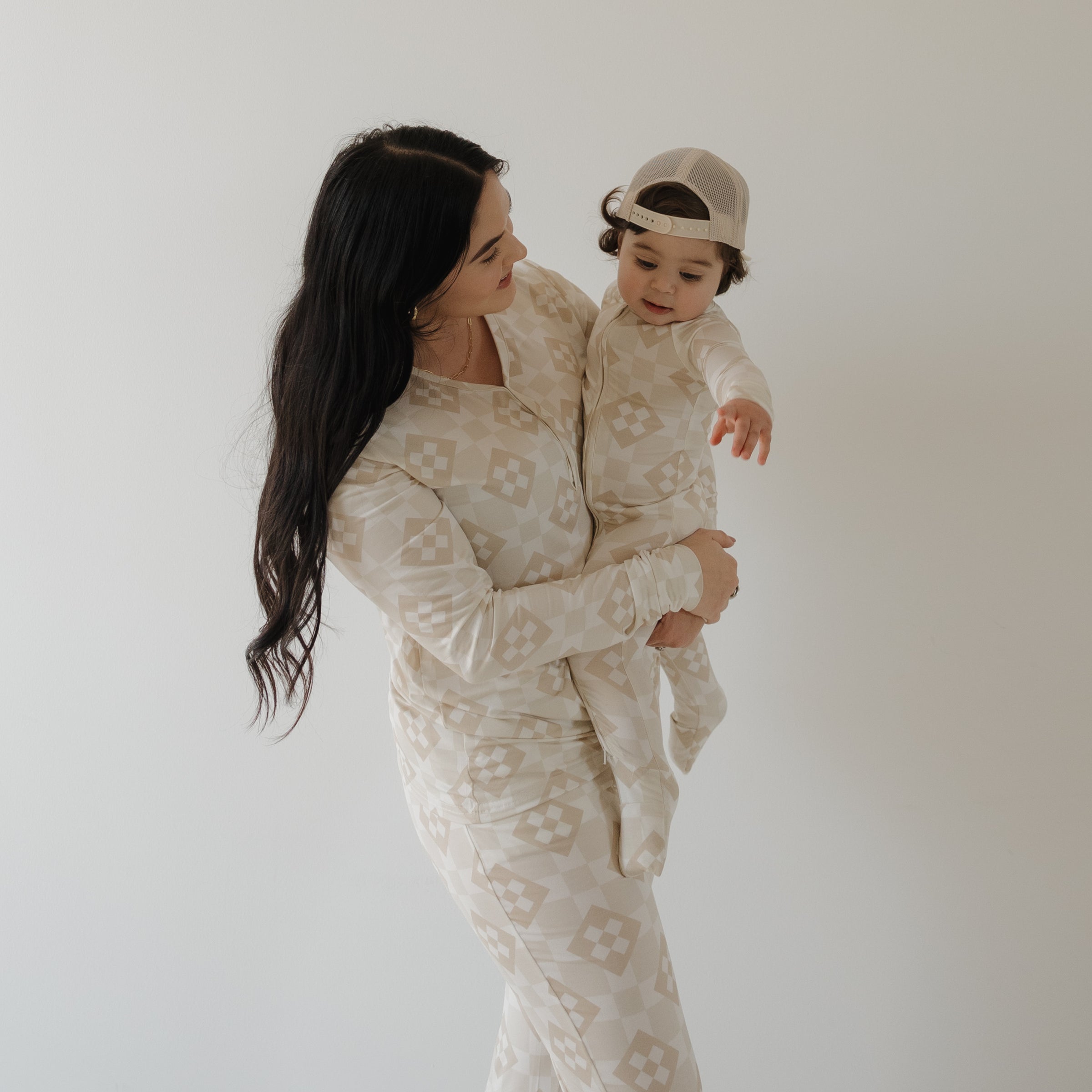 Women's Long Sleeve Bamboo Pajama | Cottage Quilt