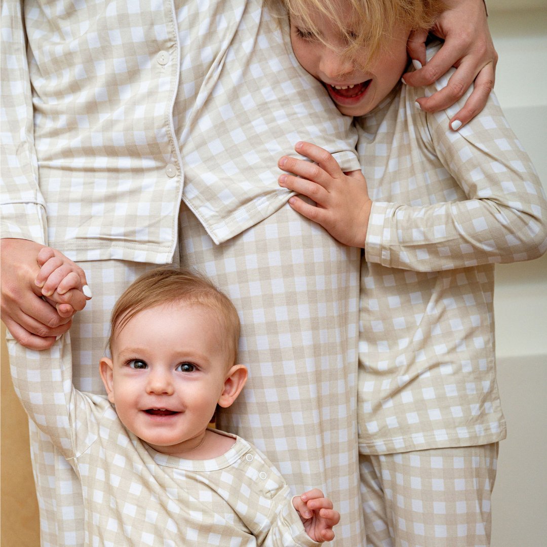 Women's Long Sleeve Pajama Set In Gingham