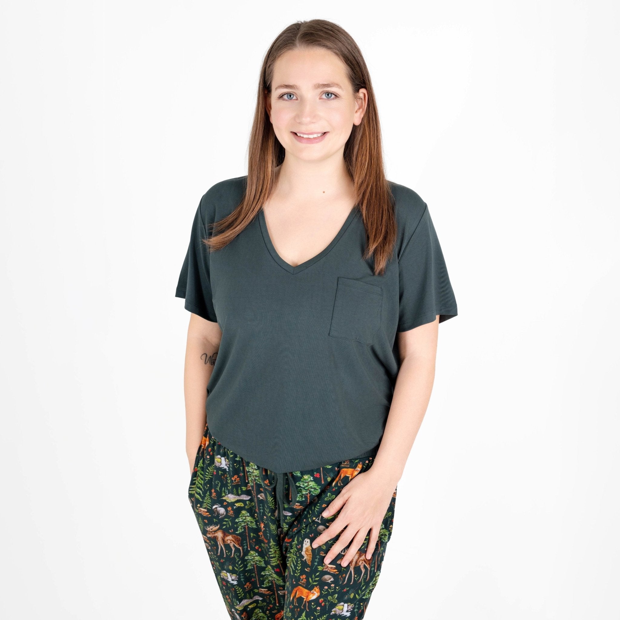 Wood You Be My Friend Women's Solid Short Sleeve T-shirt