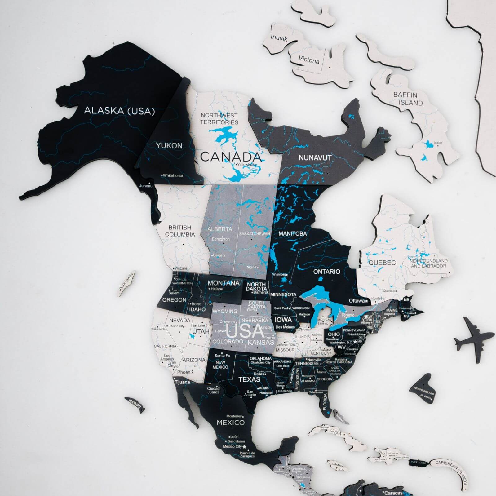 Bundle: Colored Map And Airplanes Pins