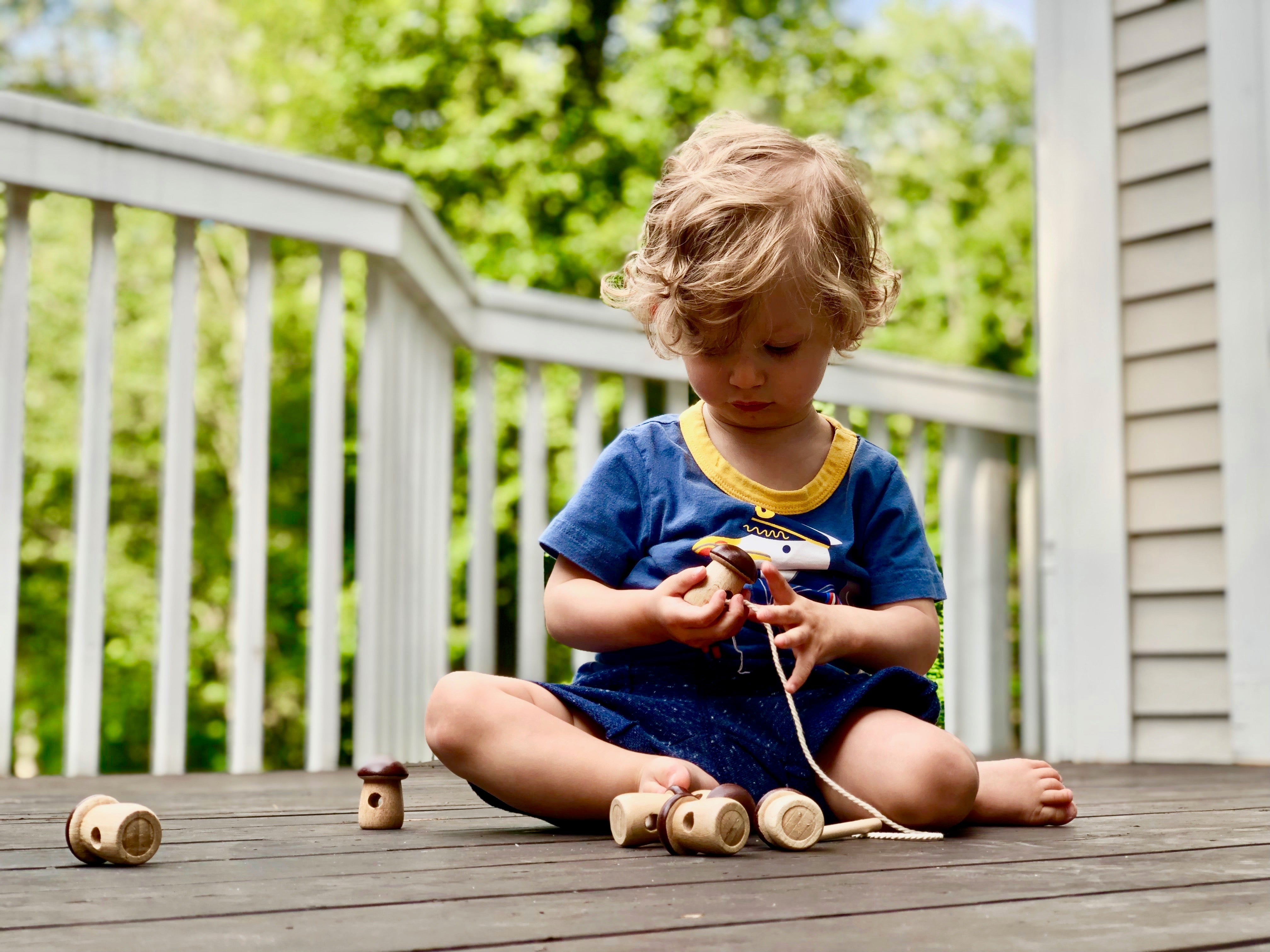 Mushroom Wooden Lacing Toy For Toddlers